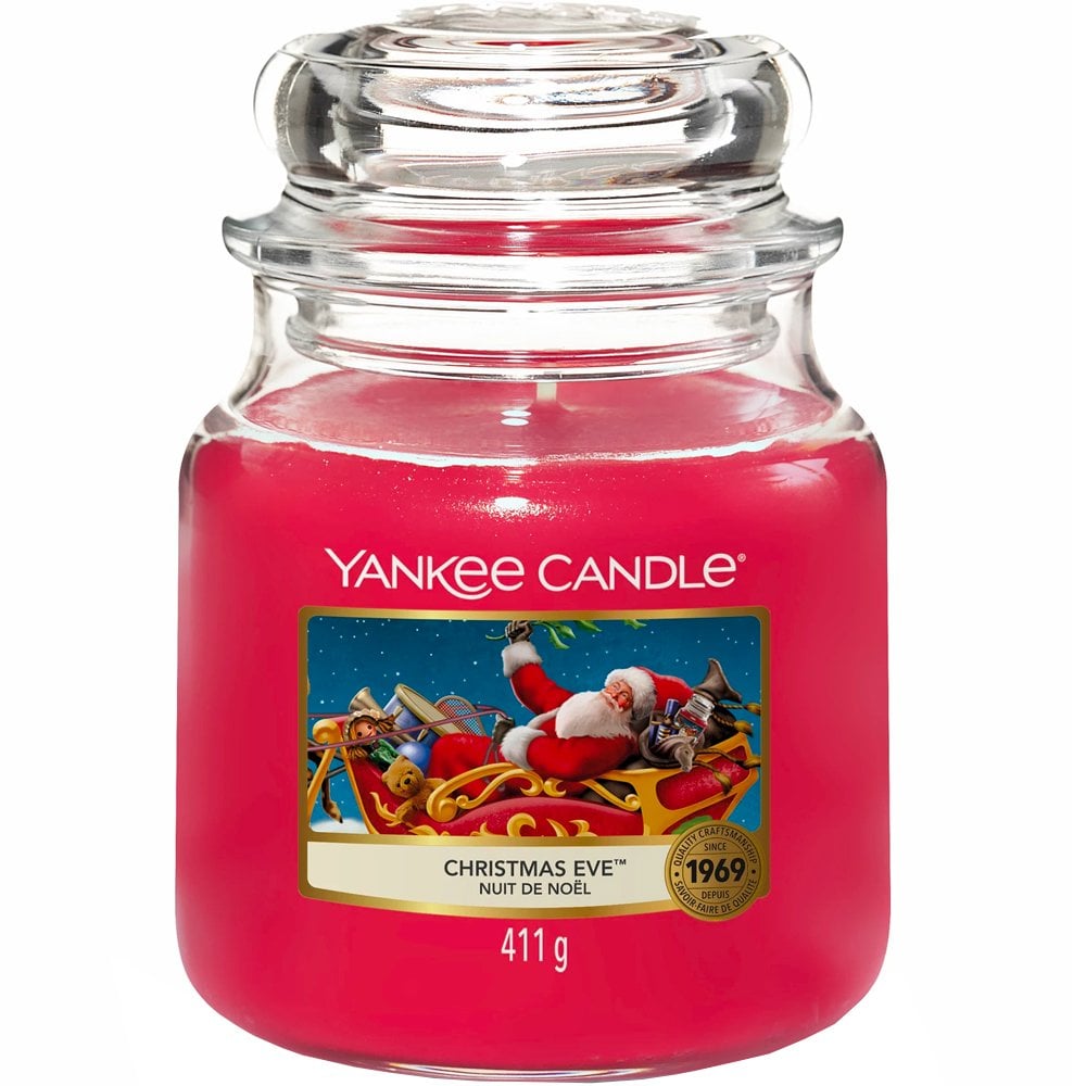 115482_31a69b90-96e5-405d-9f75-52f75f74c6c3.jpg Yankee Candle Christmas Eve Medium Jar Candle - Image 1