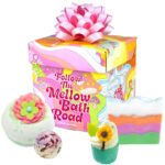 Bomb Cosmetics Follow The Mellow Bath Road Gift Pack