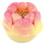 Bomb Cosmetics You're Blooming Lovely Tube Gift Pack - Image 4