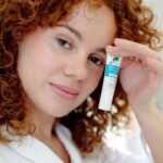 Dr. Organic Skin Clear 5-In-1 Treatment Gel 10ml - Image 3