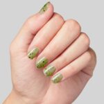 OPI Infinite Shine Gel-Like Lacquer CelebrATE That 15ml - Image 4