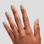 OPI Suzi's Pager Nail Polish 15ml - Image 2