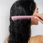 Brushworks Wide Tooth Shower Comb - Image 4