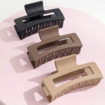 Brushworks Classic Claw Clips Pack of 3 - Image 3