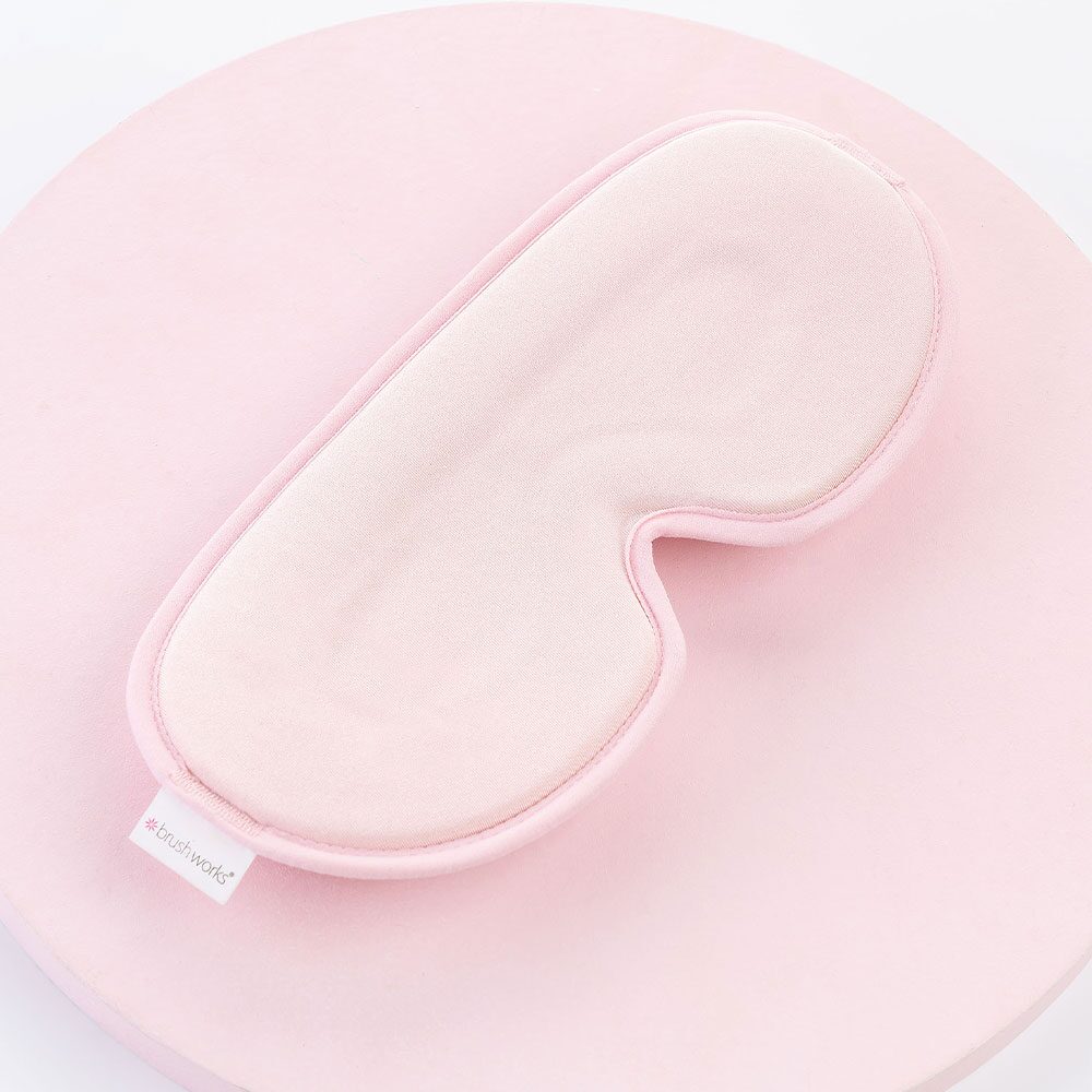 BRW0123-2.jpg Brushworks Pink 3D Eyelash Protector Sleep Mask - Image 1