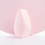Brushworks Blend & Sculpt Complexion Sponge - Image 7