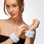 Brushworks Assorted Pastel Wrist Wash Bands 3 Pairs - Image 7