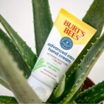 Burt's Bees Advanced Care Hand Cream for Sensitive, Dry Skin 70g