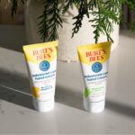 Burt's Bees Advanced Care Hand Cream for Sensitive, Dry Skin 70g - Image 2