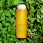 Clarins Tonic Bath & Shower Concentrate 200ml - Image 3