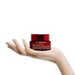 Clarins Super Restorative Night Cream for All Skin Types 50ml - Image 7