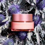 Clarins Multi-Active Day Cream SPF15 50ml - Image 7