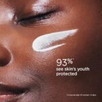 Clarins Sun Youth-Protecting Face Sunscreen SPF50+ 50ml - Image 3