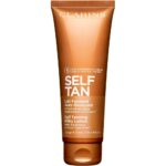 Clarins Self Tanning Milky Lotion 125ml - Image 5