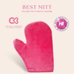 Cocoa Brown Deluxe Velvet Thumb Self-Tanning Mitt - Image 2