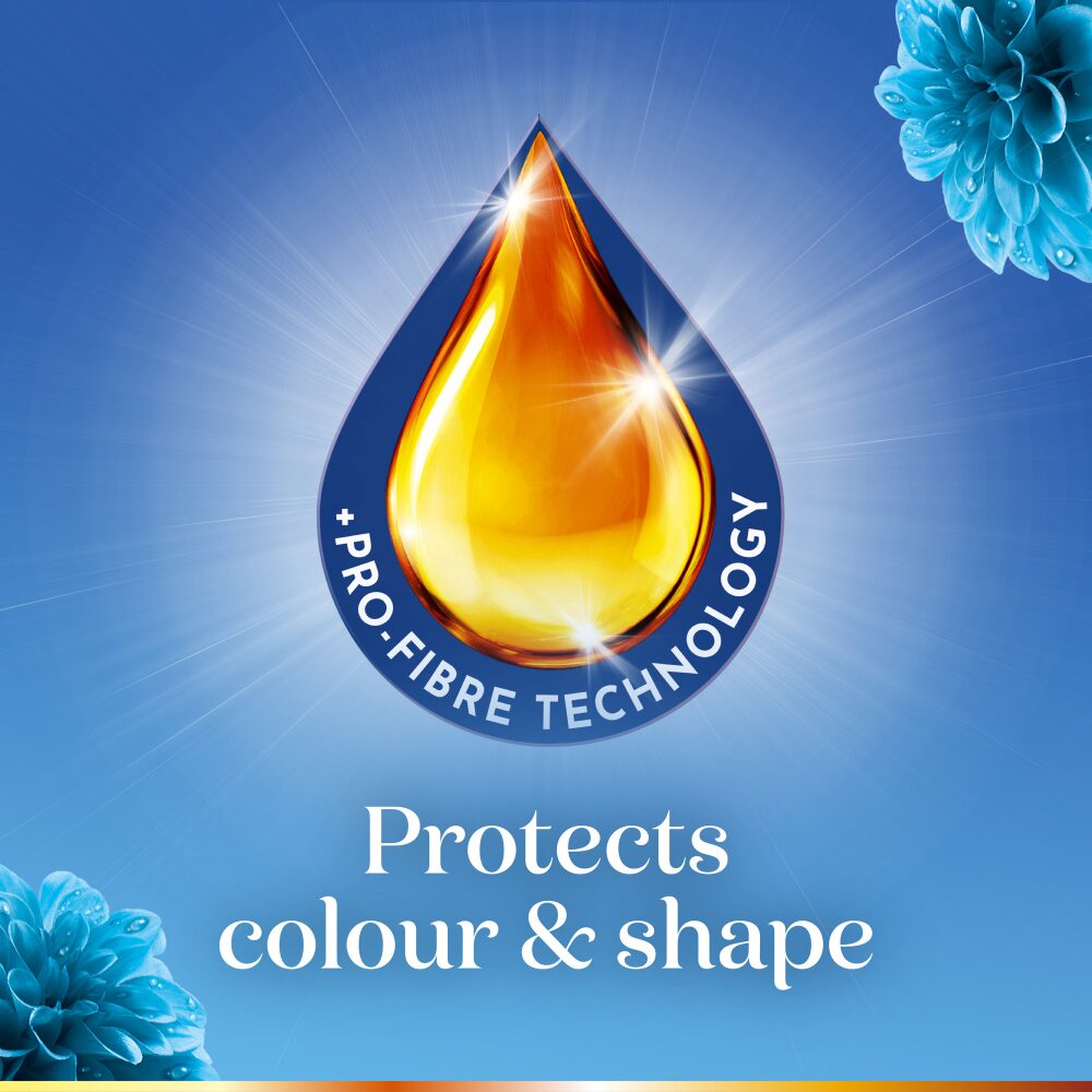 COMF0030-2.jpg Comfort Ultra Fresh & Protect Fresh Sky Fabric Conditioner 58 Washes 870ml - Image 1