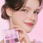 Dasique 9 Colour Eyeshadow Palette #18 Berry Smoothie - Image 5