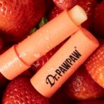 Dr. PawPaw Strawberry Balm Twist Up 4g - Image 4
