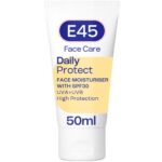 E45 Face Daily Protect Moisturiser SPF30 50ml - Image 3