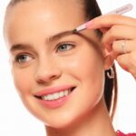 Essence Brow Tweezer - Image 5