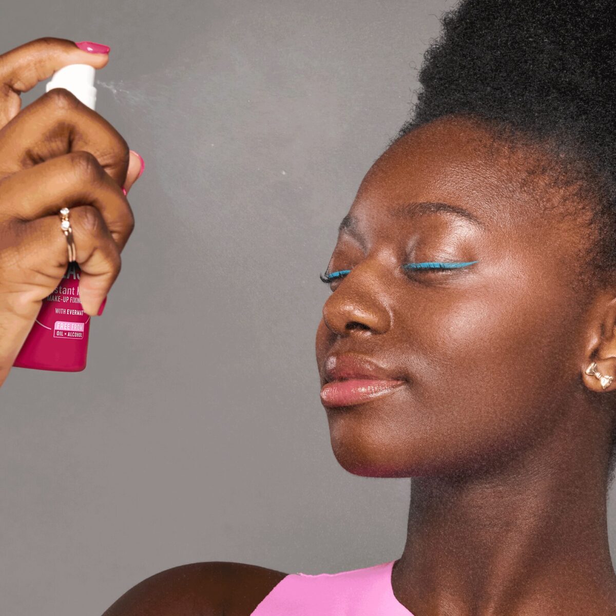 Essence Fix & Last Instant Matte Makeup Fixing Spray 50ml - Image 1
