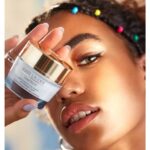 Estée Lauder DayWear Multi-Protection Anti-Oxidant Creme SPF15 50ml - Image 3