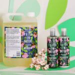 Faith In Nature Wild Rose & Chamomile Restoring Hair Mask 300ml - Image 4