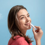 L'Occitane 10% Shea Butter Ultra Rich Lip Balm 4.5g - Image 2