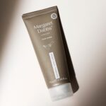 Margaret Dabbs London Pure Hands Repairing Hand Cream 200ml - Image 5