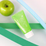 Mizon Apple Smoothie Peeling Gel 120ml - Image 4