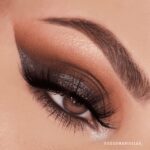 MOIRA Endless Moonlight 15 Colour Eyeshadow Palette - Image 5