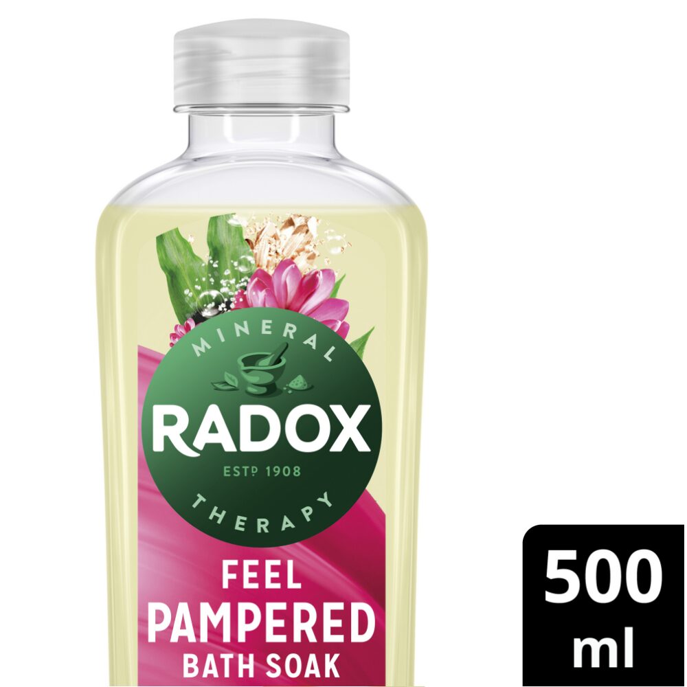 RAD0005-1.jpg Radox Bath Soak Feel Pampered 500ml - Image 1