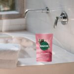 Radox Bath Salts Detox Therapy 900g - Image 5