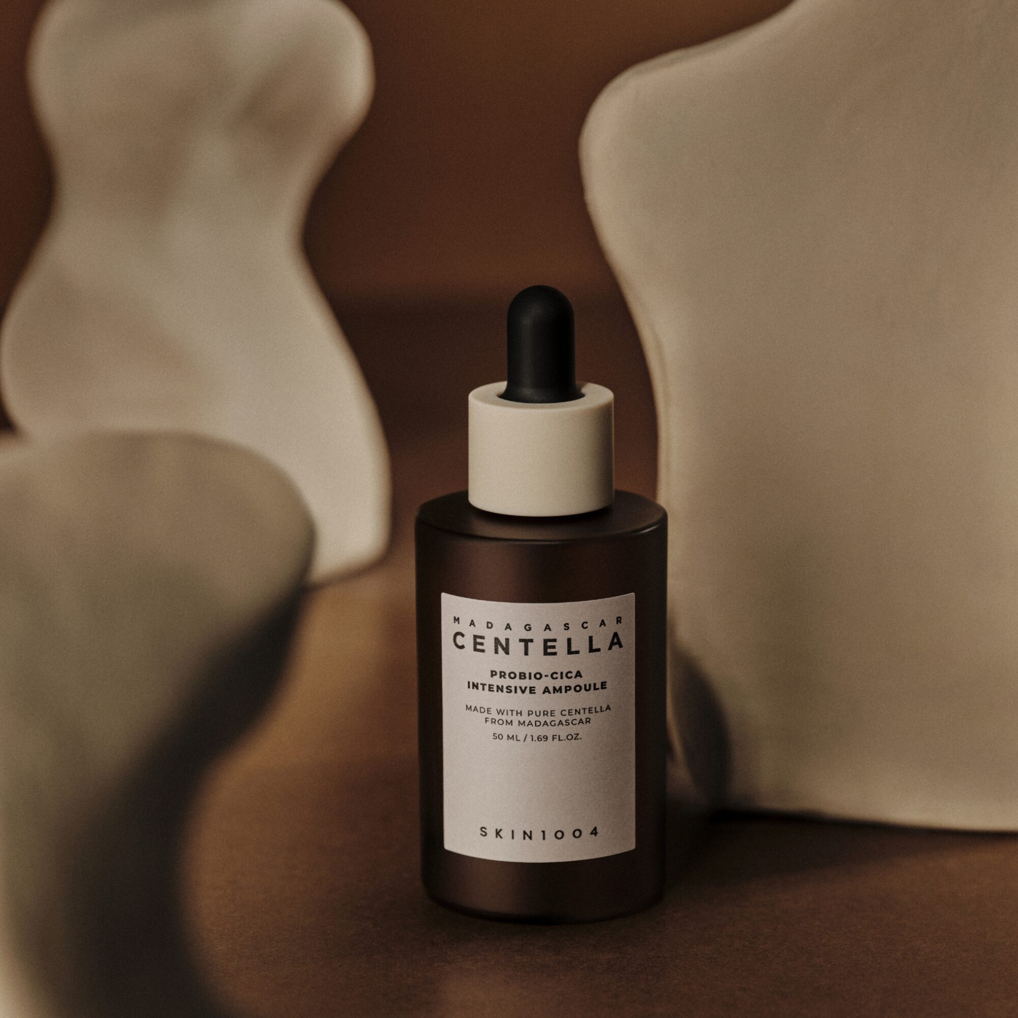 SKIN0053-4.jpg Skin1004 Madagascar Centella Probio-Cica Intensive Ampoule 50ml - Image 1