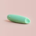 Smile Makers The Whisperer Lipstick Vibrator - Image 10