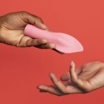 Smile Makers The Firefighter Clitoral Vibrator - Image 7