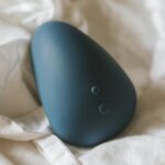 Smile Makers The Ballerina Vulva Vibrator - Image 6
