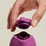 Smile Makers The Poet Clitoral Suction Vibrator - Image 3