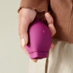 Smile Makers The Poet Clitoral Suction Vibrator - Image 2
