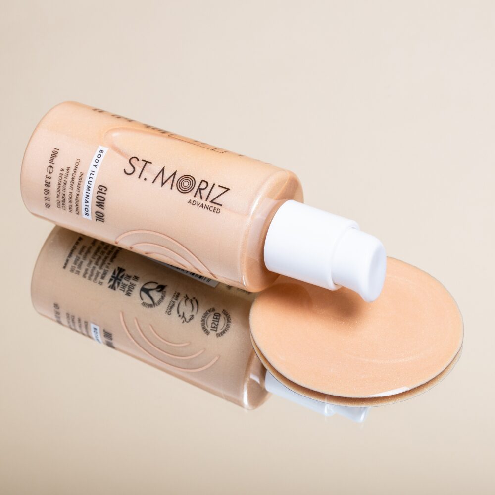SMZ0028-1.jpg St. Moriz Advanced Glow Body Illuminator Oil 100ml - Image 1