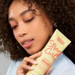 Umberto Giannini Strong Curls Rosemary Oil Strengthening Conditioner 250ml - Image 3