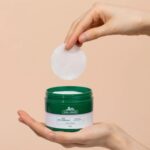 VT Cosmetics Cica Mild Toner Pads 130ml - Image 3