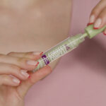 Essence Correct & Conceal Anti Redness Concealer 100 Universal 3.5ml