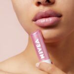 Nivea Pearly Shine Caring Lip Balm 4.8g