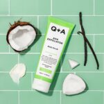 Q+A AHA Exfoliator Body Scrub 250ml - Image 4