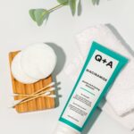 Q+A Niacinamide Exfoliate Cleanser 125ml - Image 2