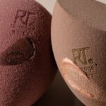 Real Techniques Nudes Real Reveal Sponge Duo - Image 5
