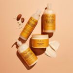 Shea Moisture Raw Shea Butter Extra-Moisture Detangler 237ml - Image 2