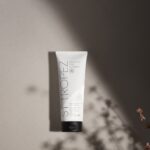 St. Tropez Gradual Tan Body Lotion Light/Medium 200ml - Image 5