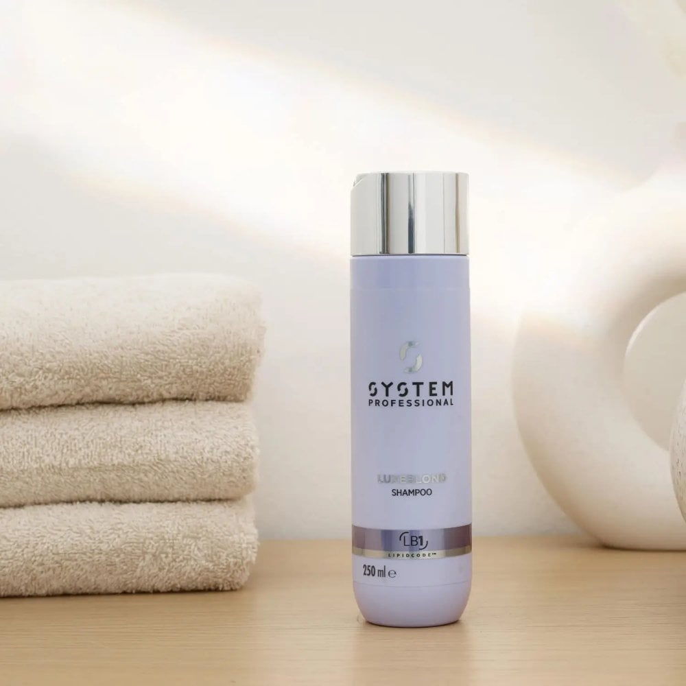 system-professional-luxeblond-shampoo-with-lipidcode-for-blonde-hair-250ml-p33253-94469_image.jpg System Professional LuxeBlond Shampoo 250ml - Image 1